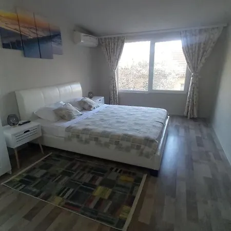 Solaria House Mamaia Strada M10 Nr 15b Mamaia Nord Pensjonat *